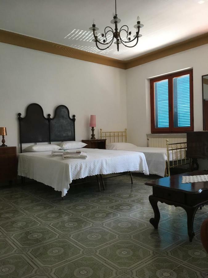 Casa Degli Zii Appartamento Guido Luni エクステリア 写真