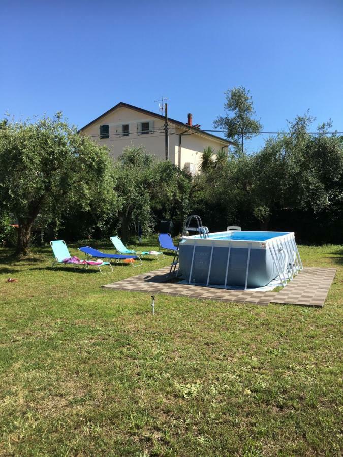 Casa Degli Zii Appartamento Guido Luni エクステリア 写真