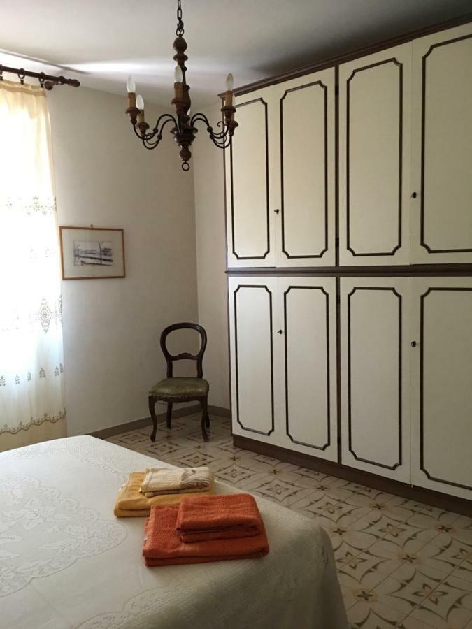 Casa Degli Zii Appartamento Guido Luni エクステリア 写真